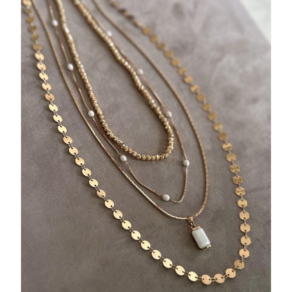 Beyaz Top Kolye ( 45 cm )