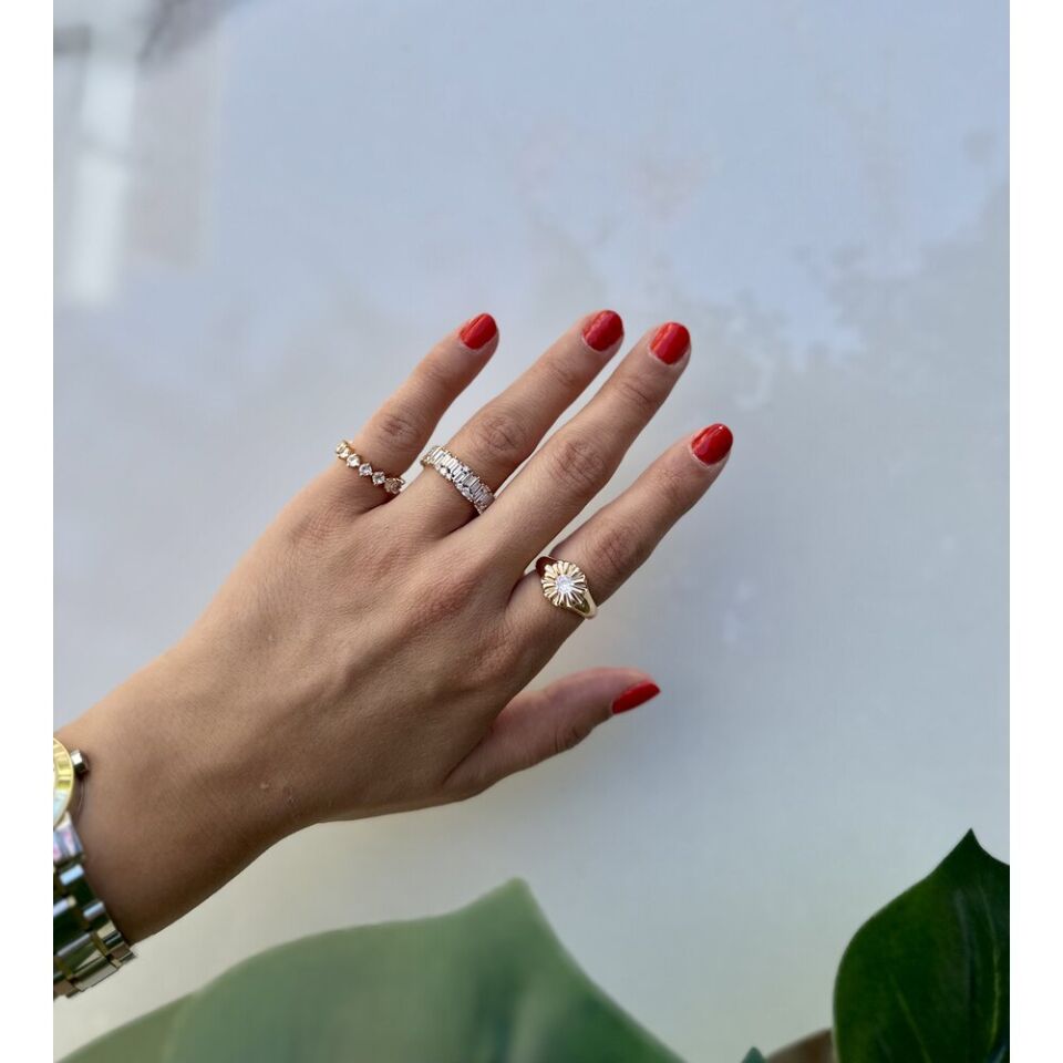 Serçe Parmak Yüzüğü