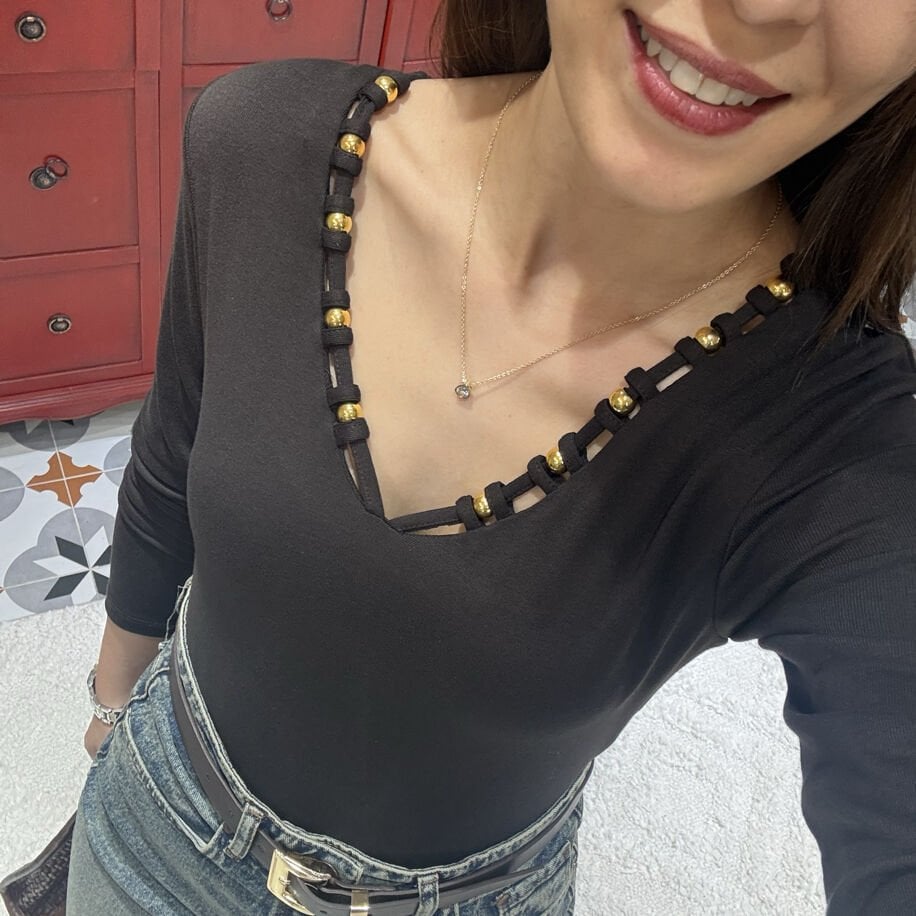 Gold Detaylı Basic Tişört